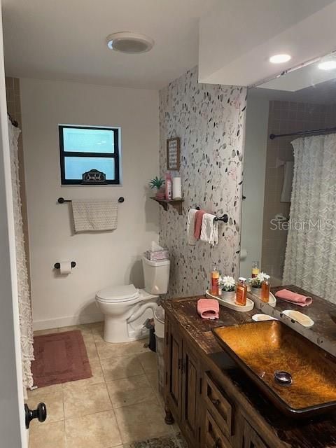 For Rent: $2,500 (2 beds, 2 baths, 1382 Square Feet)