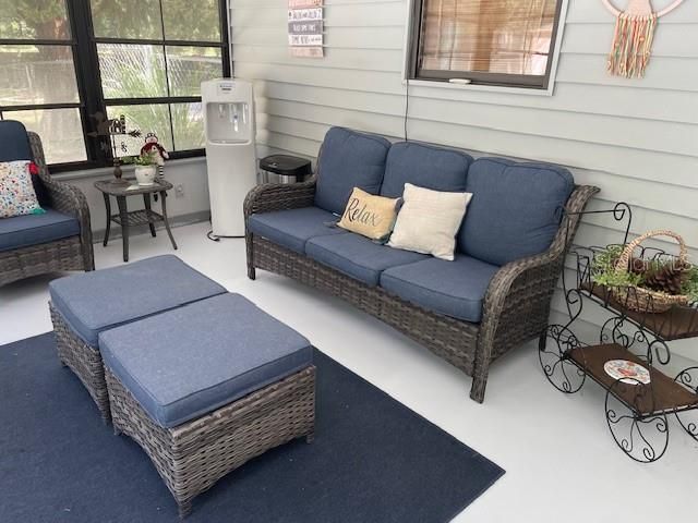 For Rent: $2,500 (2 beds, 2 baths, 1382 Square Feet)