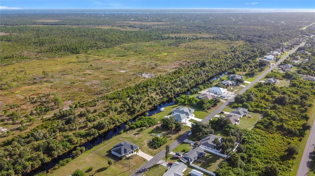 На продажу: $49,000 (0.23 acres)