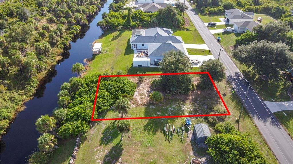 На продажу: $49,000 (0.23 acres)