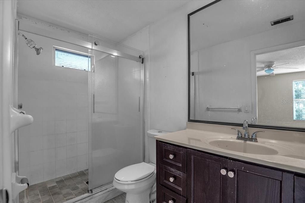 Active With Contract: $295,000 (3 beds, 2 baths, 1552 Square Feet)