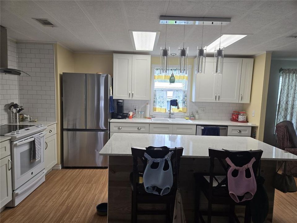 En Venta: $179,900 (2 camas, 2 baños, 1519 Pies cuadrados)