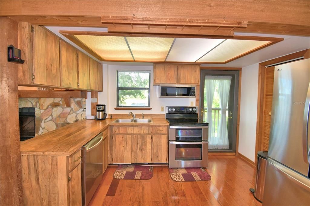 待售: $499,000 (3 贝兹, 2 浴室, 1680 平方英尺)