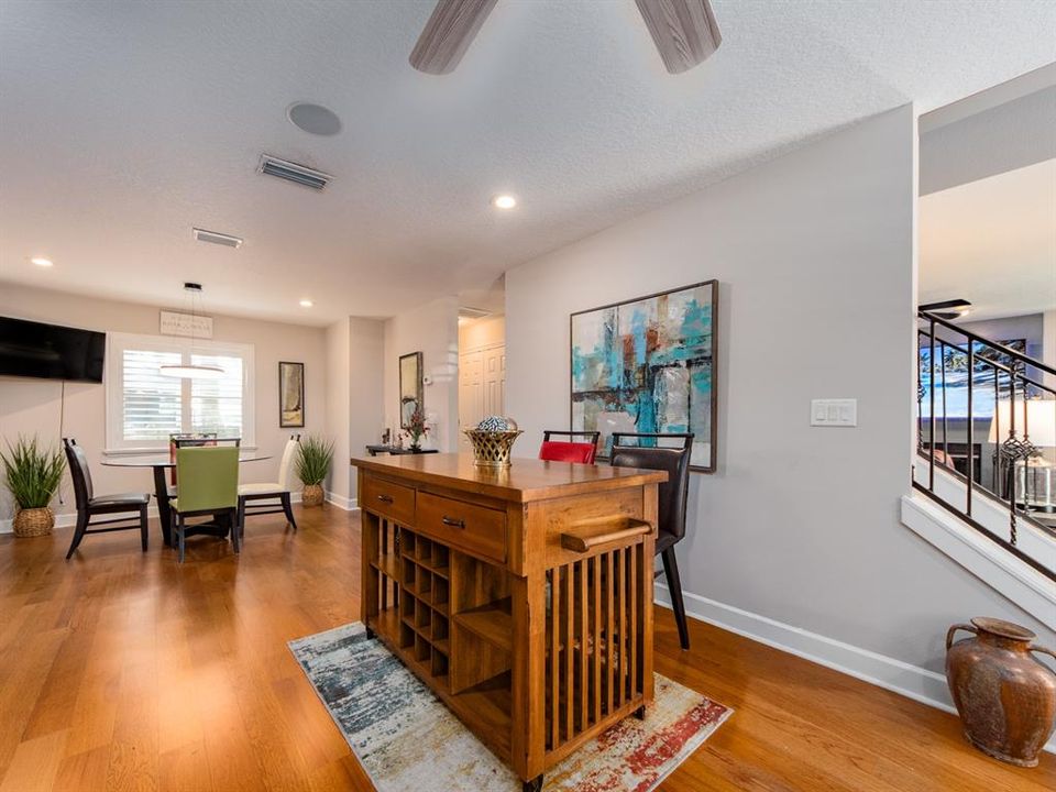 For Rent: $4,000 (3 beds, 2 baths, 1750 Square Feet)