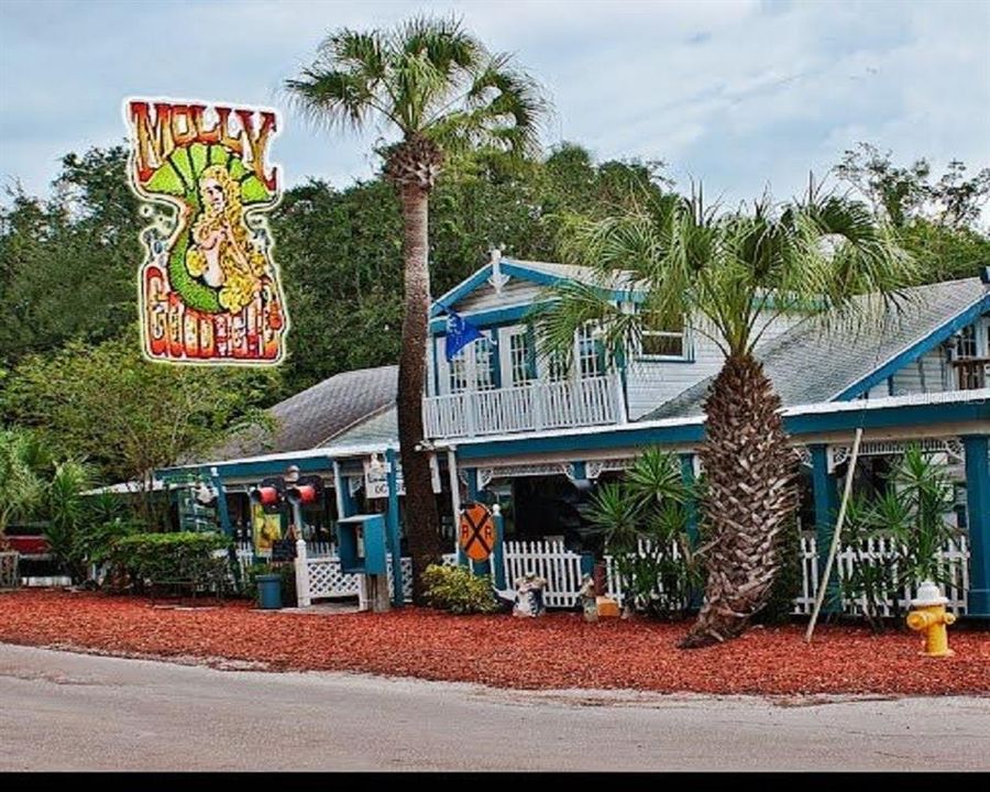 For Rent: $4,000 (3 beds, 2 baths, 1750 Square Feet)