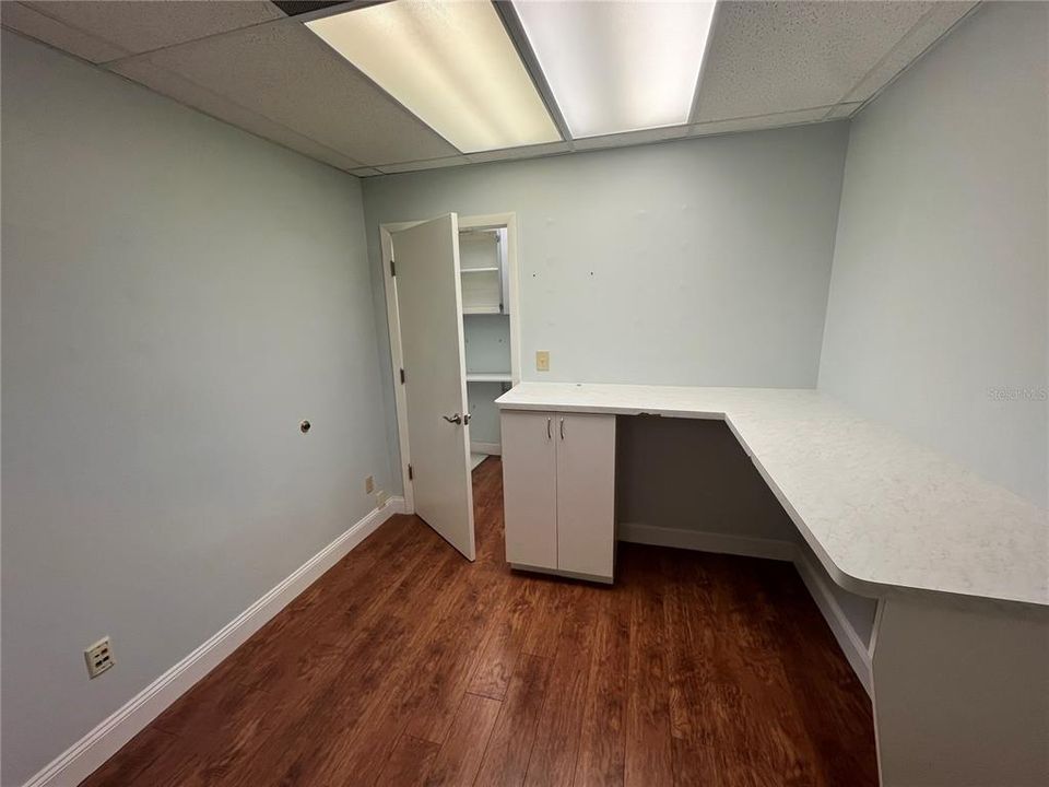 En Venta: $299,000 (0 camas, 0 baños, 1209 Pies cuadrados)