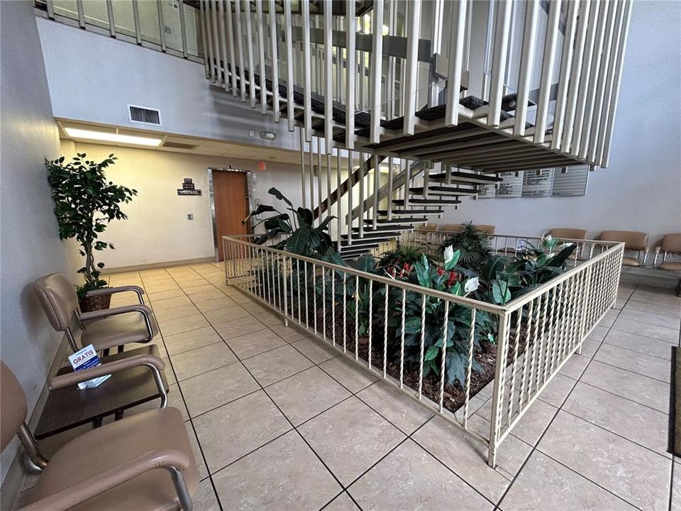 En Venta: $299,000 (0 camas, 0 baños, 1209 Pies cuadrados)