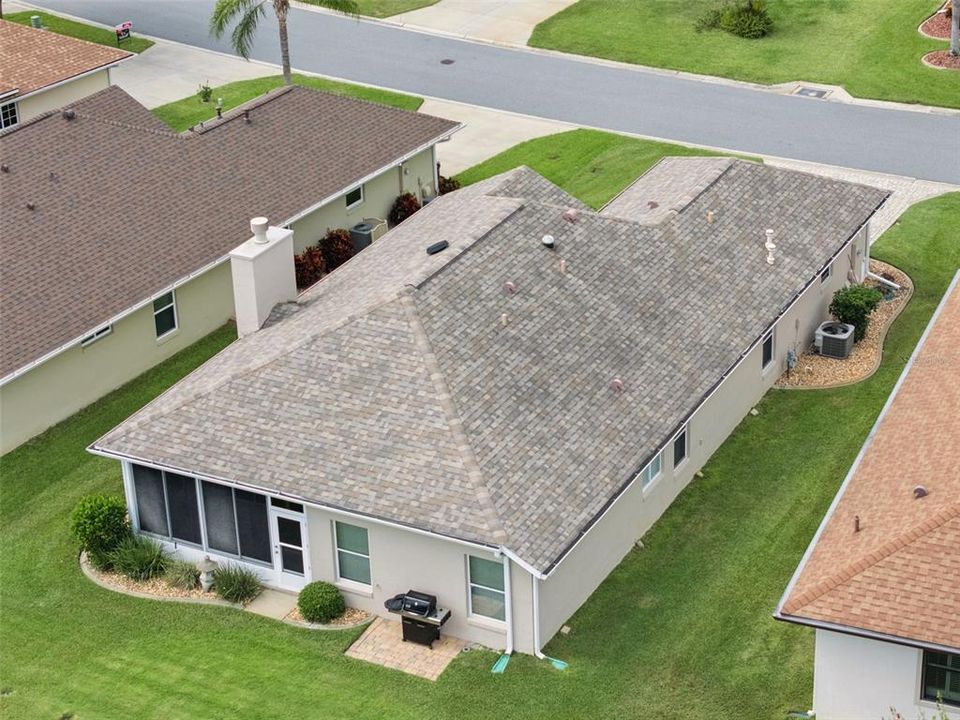 For Sale: $291,600 (3 beds, 2 baths, 1469 Square Feet)