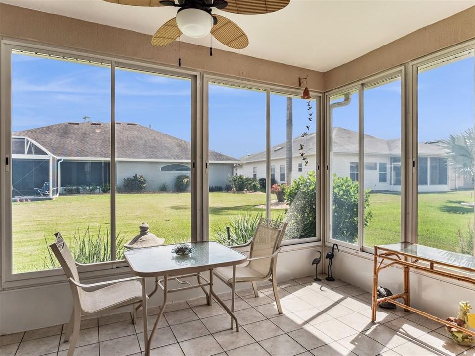 For Sale: $291,600 (3 beds, 2 baths, 1469 Square Feet)