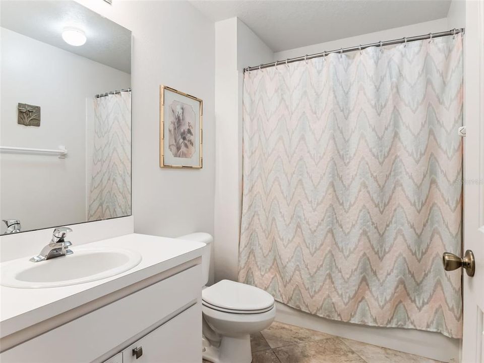 For Sale: $291,600 (3 beds, 2 baths, 1469 Square Feet)