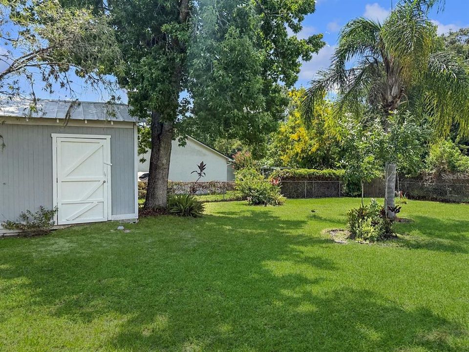 Active With Contract: $349,900 (3 beds, 2 baths, 1838 Square Feet)