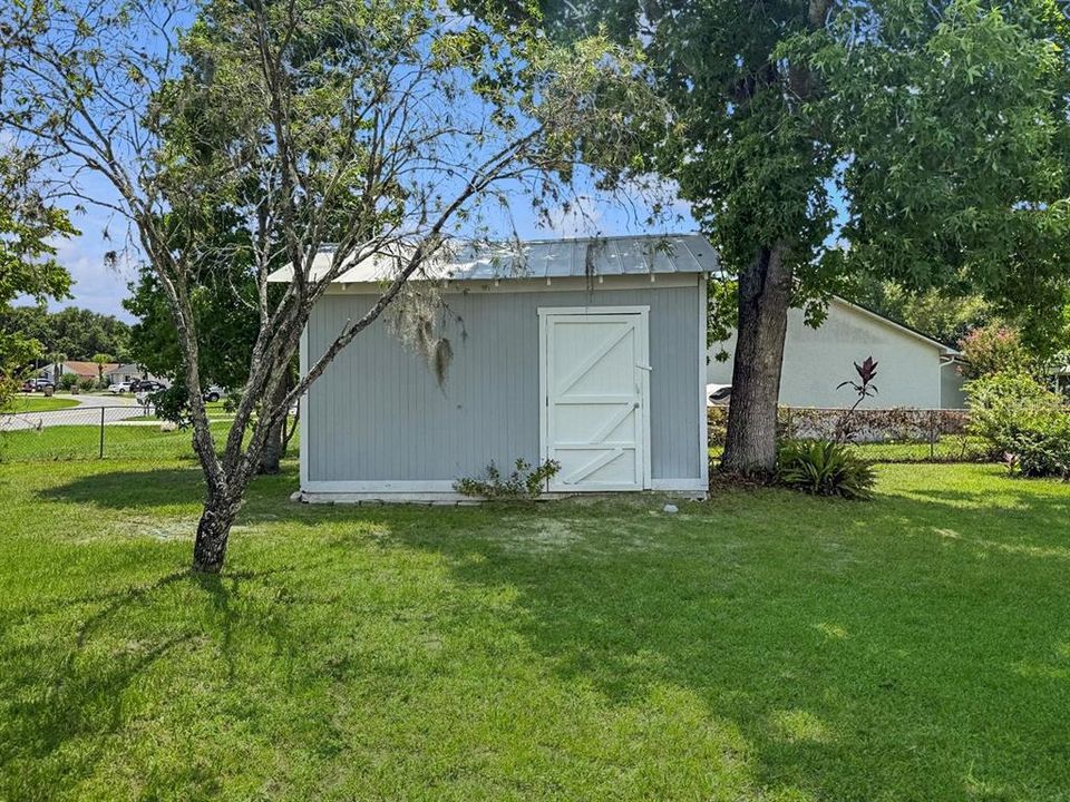 Active With Contract: $349,900 (3 beds, 2 baths, 1838 Square Feet)