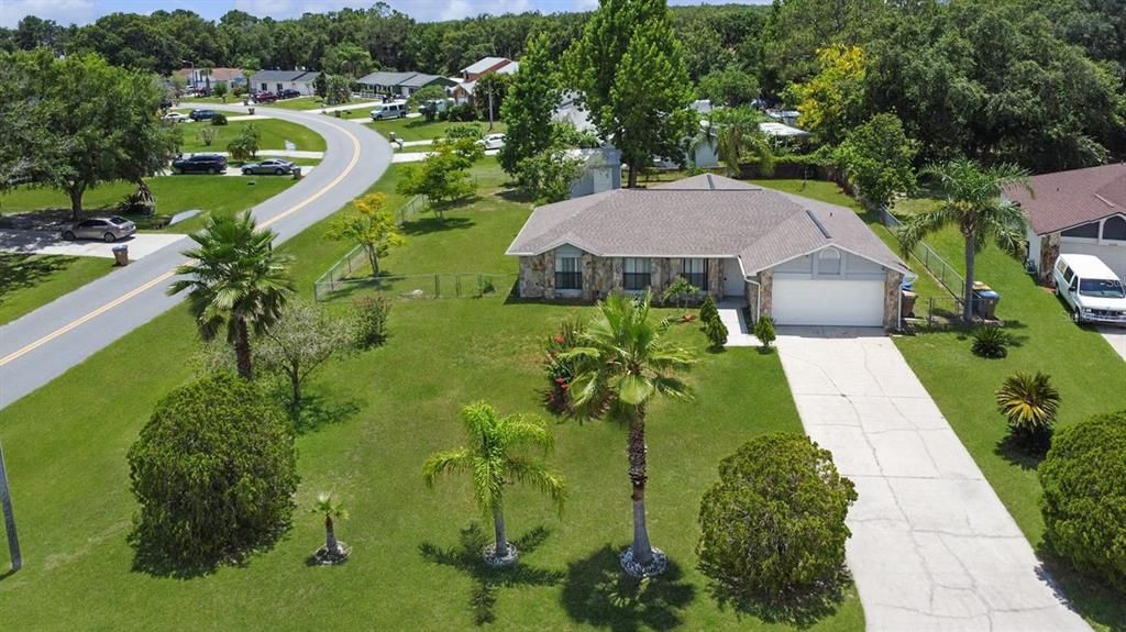 Active With Contract: $349,900 (3 beds, 2 baths, 1838 Square Feet)