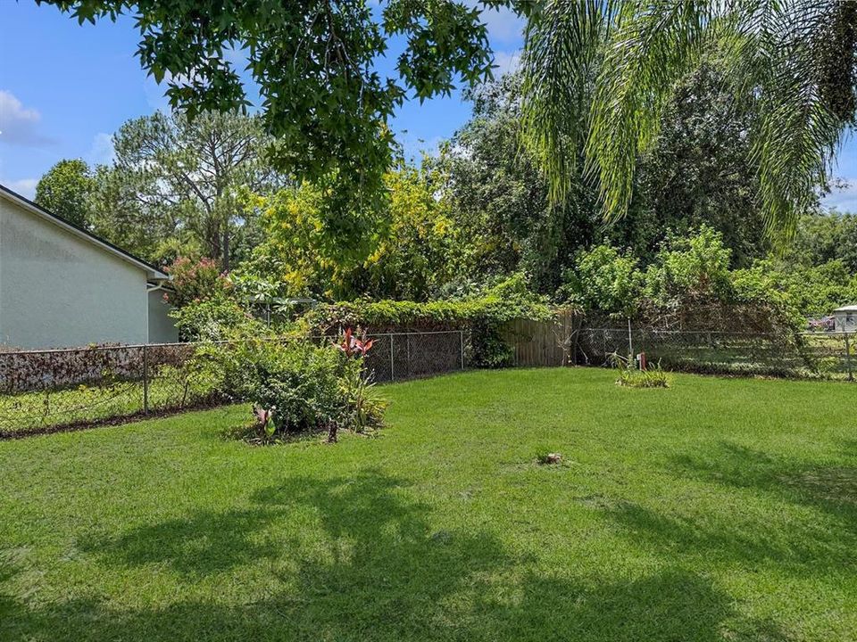 Active With Contract: $349,900 (3 beds, 2 baths, 1838 Square Feet)