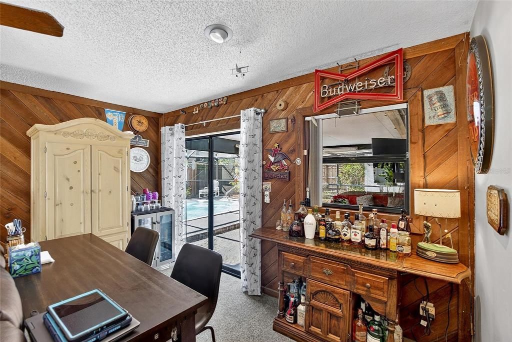 En Venta: $425,000 (3 camas, 2 baños, 1742 Pies cuadrados)