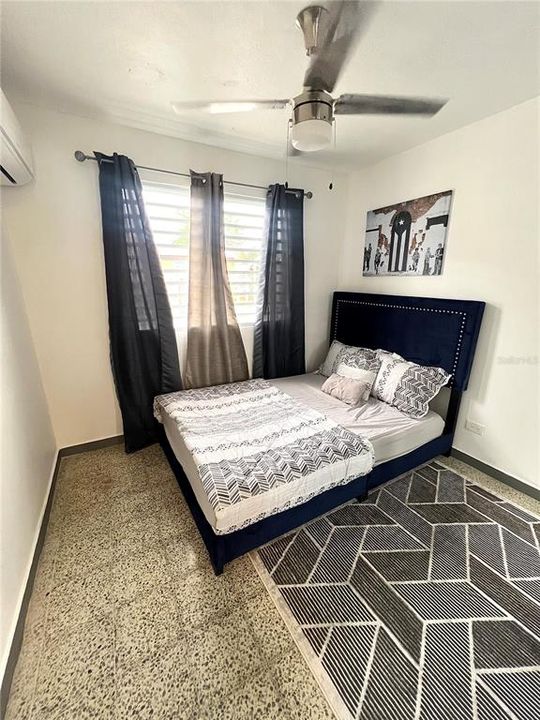 出租: $1,650 (3 贝兹, 1 浴室, 0 平方英尺)