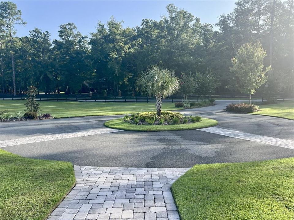 En Venta: $1,599,000 (4 camas, 4 baños, 3868 Pies cuadrados)