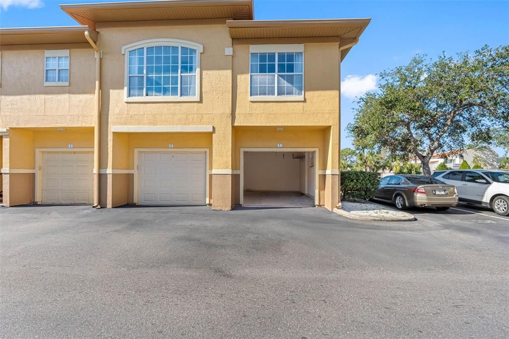 На продажу: $229,000 (1 спален, 1 ванн, 890 Квадратных фут)