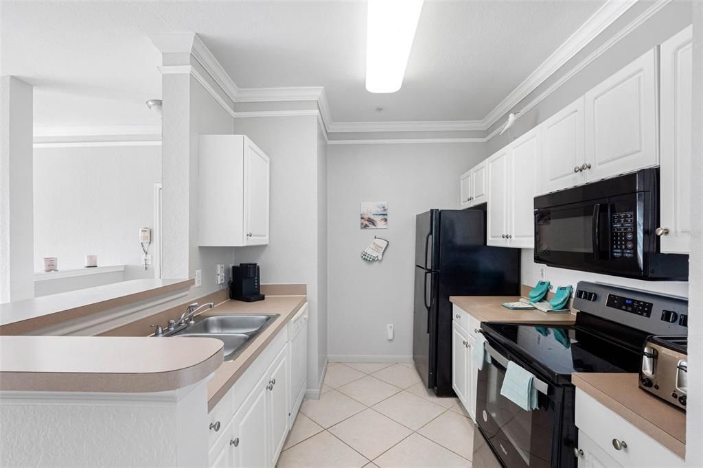 На продажу: $229,000 (1 спален, 1 ванн, 890 Квадратных фут)