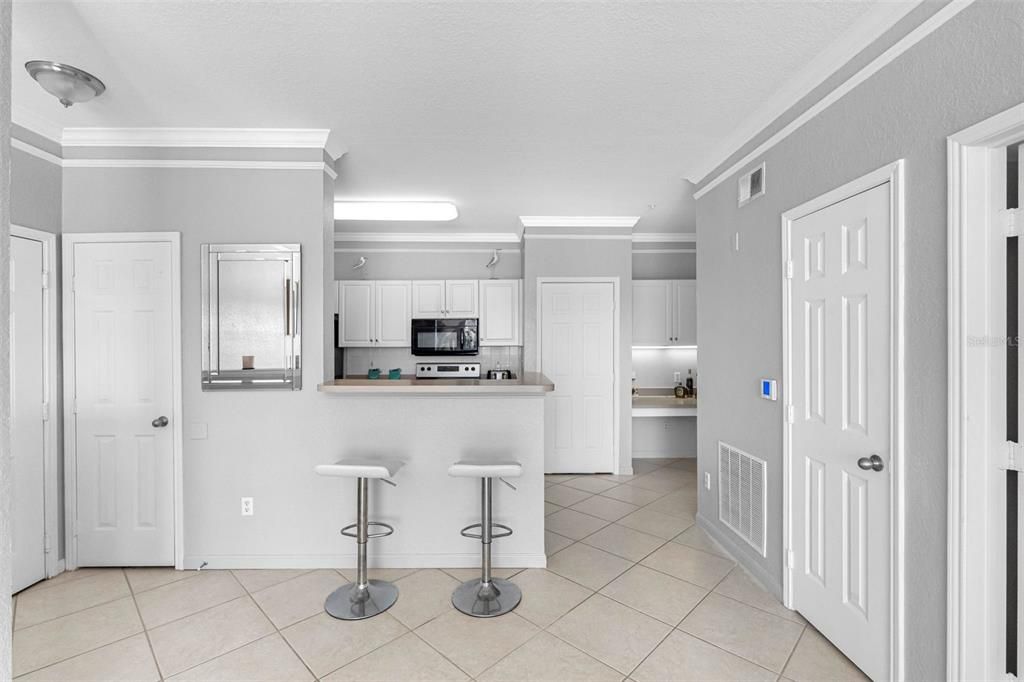 На продажу: $229,000 (1 спален, 1 ванн, 890 Квадратных фут)