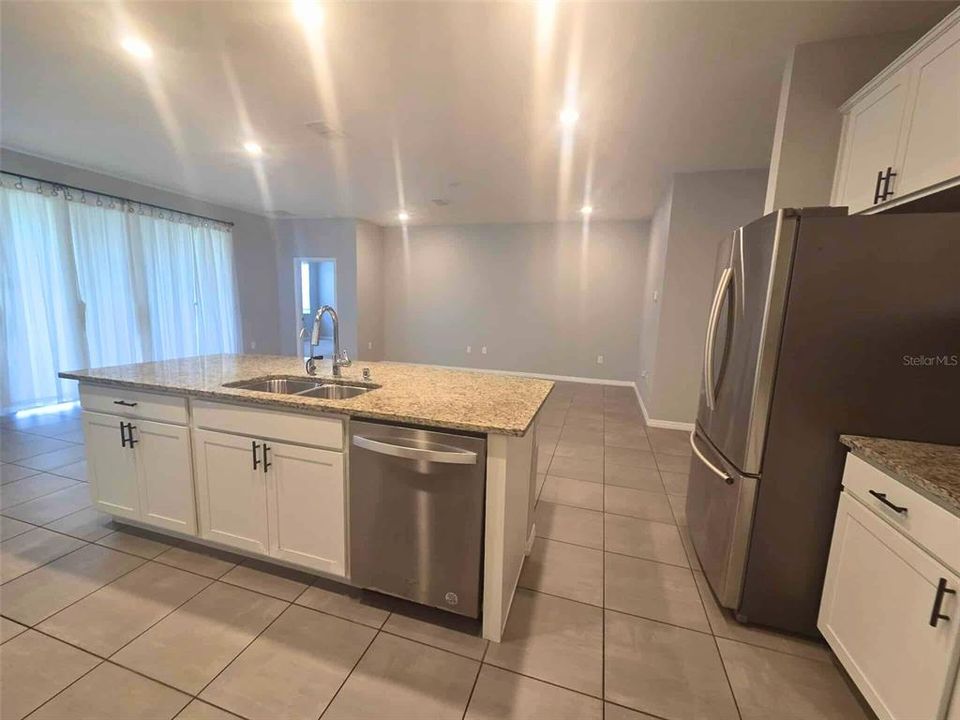 Active With Contract: $2,700 (4 beds, 2 baths, 2045 Square Feet)