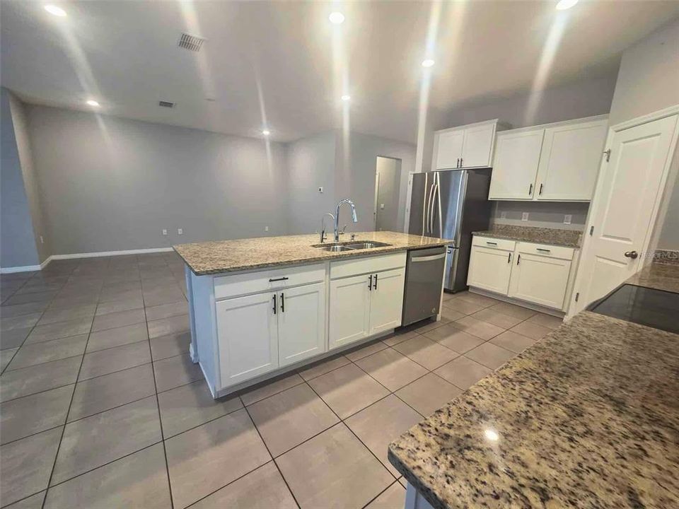 Active With Contract: $2,700 (4 beds, 2 baths, 2045 Square Feet)