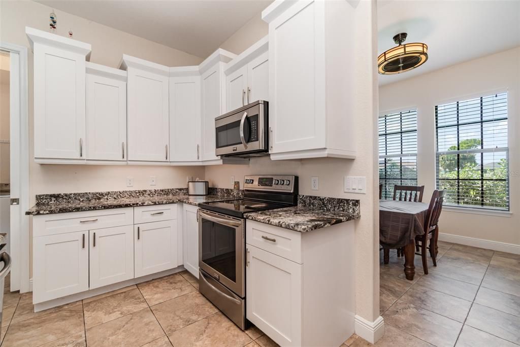 For Sale: $525,000 (3 beds, 2 baths, 1777 Square Feet)