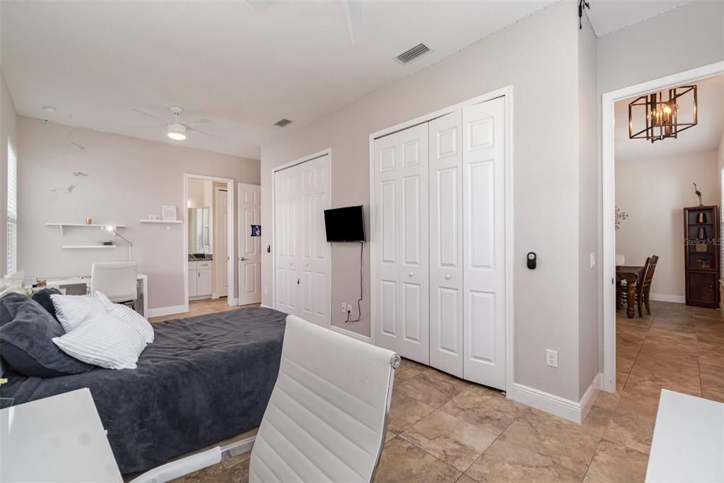 For Sale: $525,000 (3 beds, 2 baths, 1777 Square Feet)