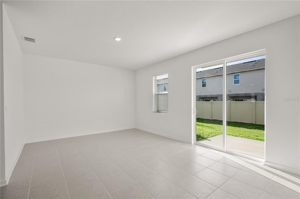 En Renta: $2,000 (3 camas, 2 baños, 1834 Pies cuadrados)