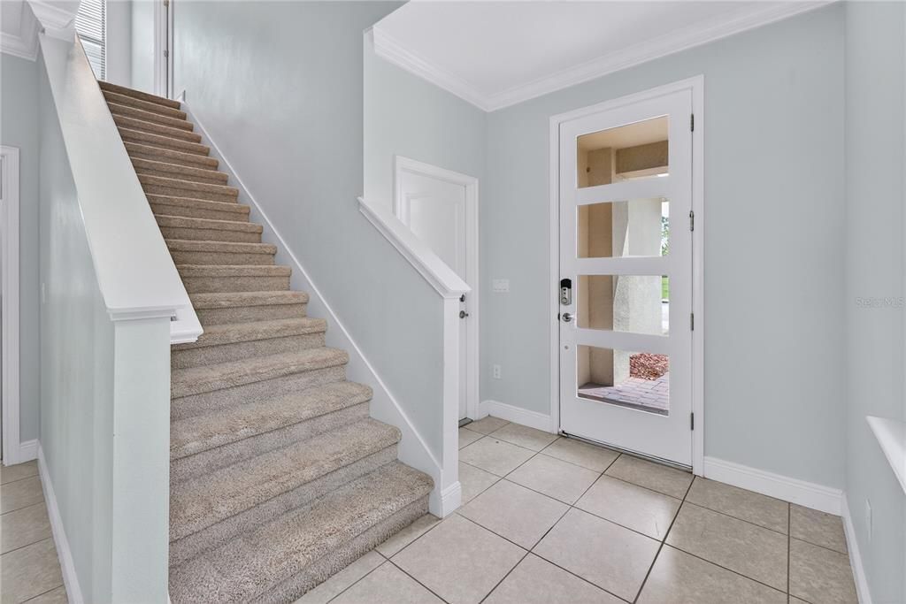 出租: $2,500 (4 贝兹, 3 浴室, 2561 平方英尺)