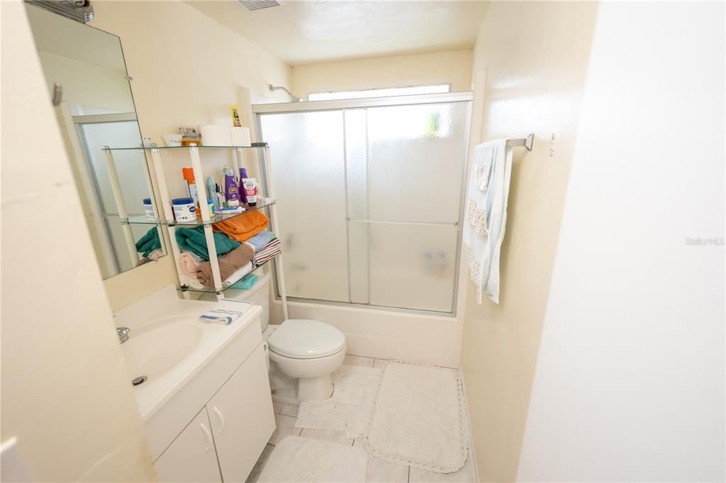 待售: $340,000 (3 贝兹, 2 浴室, 1222 平方英尺)