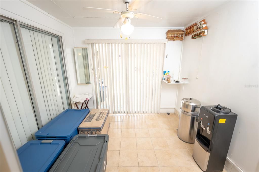 待售: $340,000 (3 贝兹, 2 浴室, 1222 平方英尺)