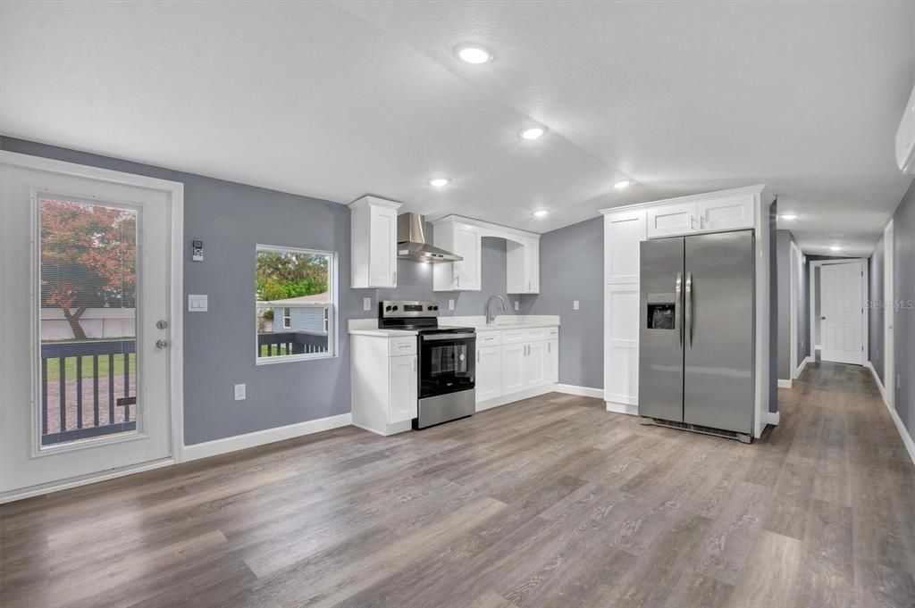 En Venta: $159,900 (3 camas, 2 baños, 924 Pies cuadrados)