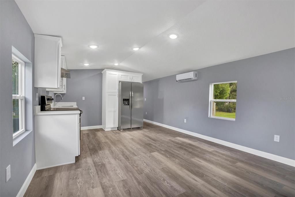 En Venta: $159,900 (3 camas, 2 baños, 924 Pies cuadrados)