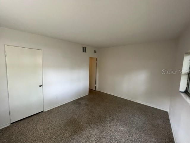 For Rent: $1,650 (2 beds, 1 baths, 800 Square Feet)