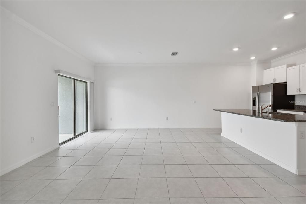 待售: $295,000 (3 贝兹, 2 浴室, 1601 平方英尺)