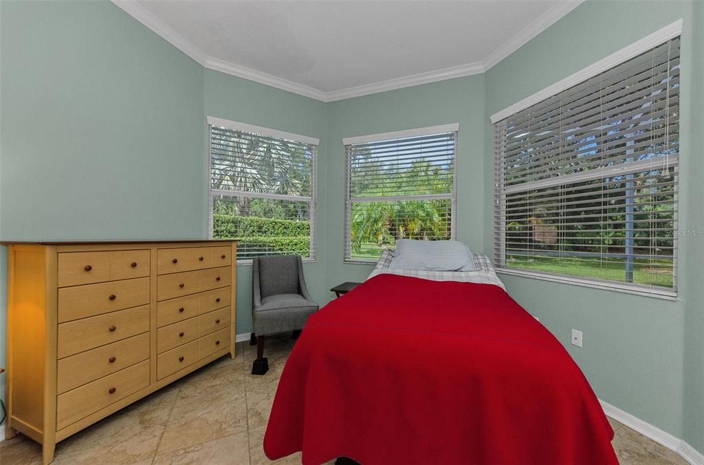 Activo con contrato: $619,700 (3 camas, 2 baños, 1886 Pies cuadrados)