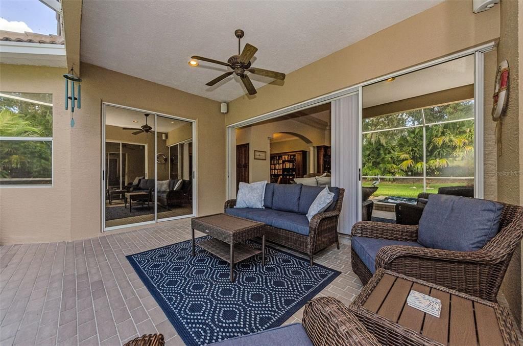 Activo con contrato: $619,700 (3 camas, 2 baños, 1886 Pies cuadrados)