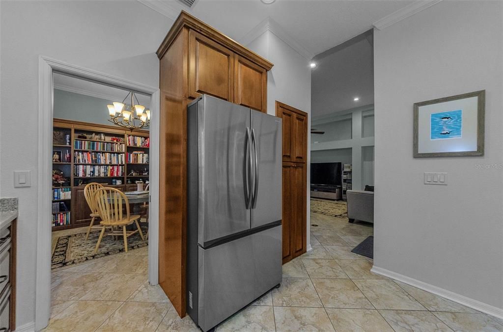 Activo con contrato: $619,700 (3 camas, 2 baños, 1886 Pies cuadrados)