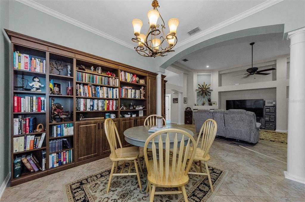 Activo con contrato: $619,700 (3 camas, 2 baños, 1886 Pies cuadrados)