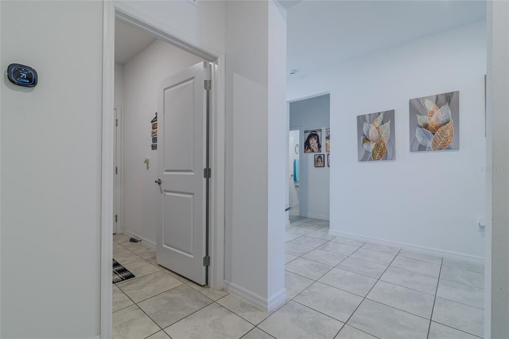 待售: $364,900 (4 贝兹, 3 浴室, 2011 平方英尺)