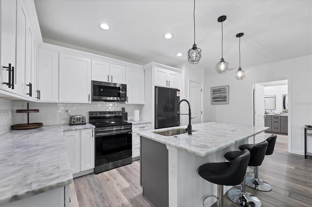 En Venta: $580,000 (6 camas, 0 baños, 2626 Pies cuadrados)