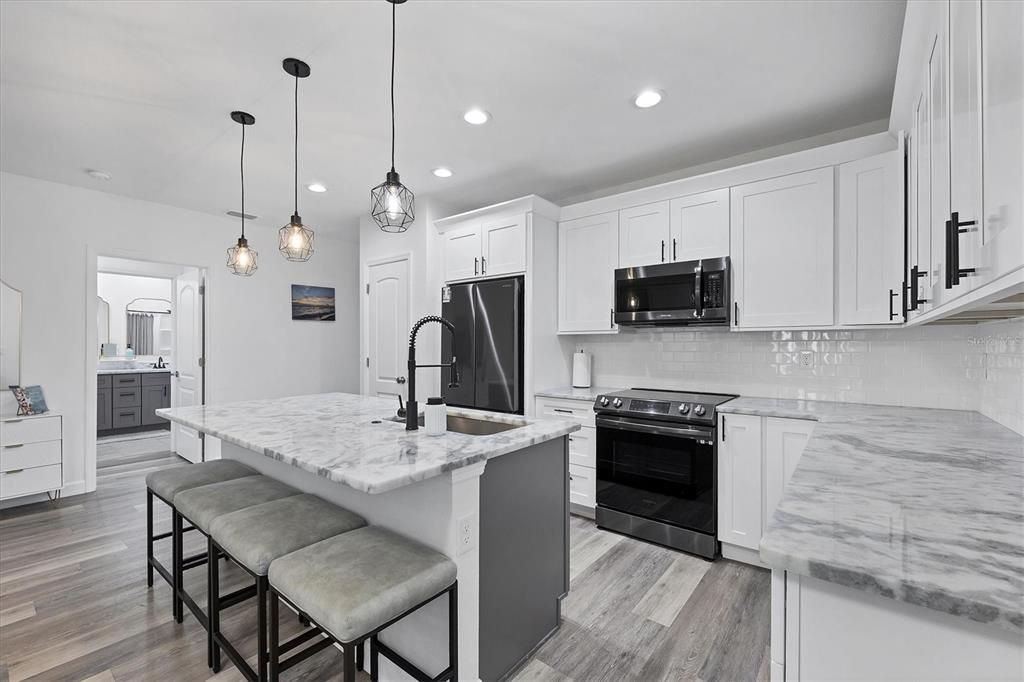 En Venta: $580,000 (6 camas, 0 baños, 2626 Pies cuadrados)