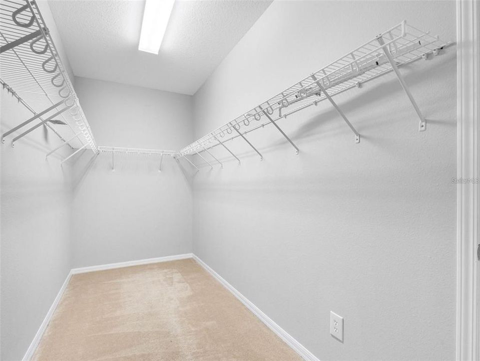 For Sale: $242,000 (3 beds, 2 baths, 1513 Square Feet)