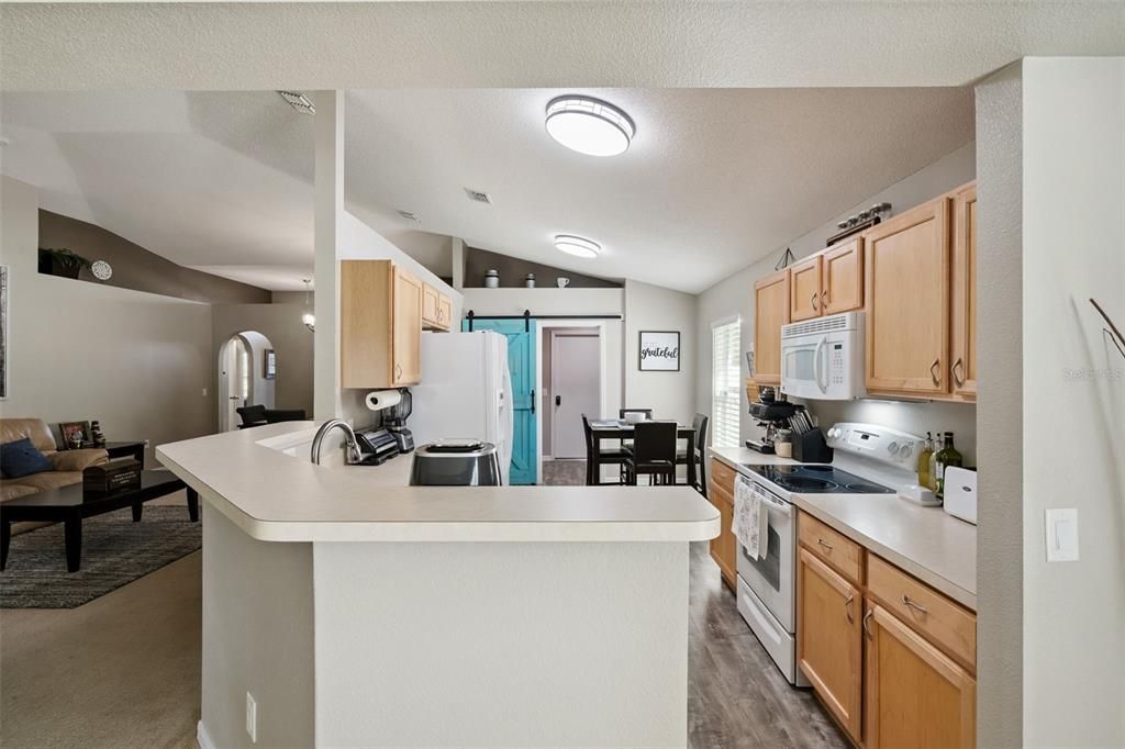 待售: $375,000 (3 贝兹, 2 浴室, 1874 平方英尺)