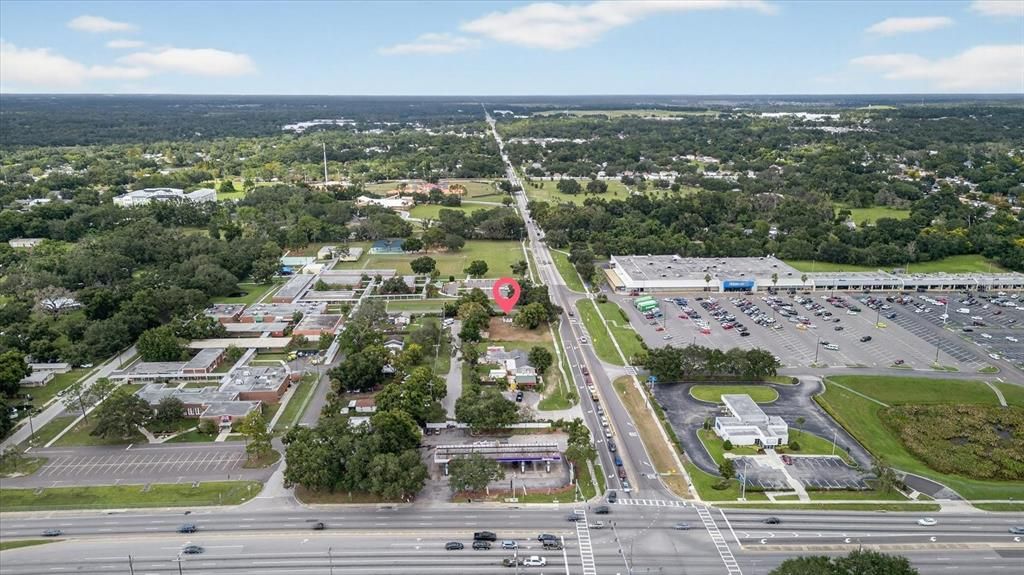 На продажу: $365,000 (0.34 acres)