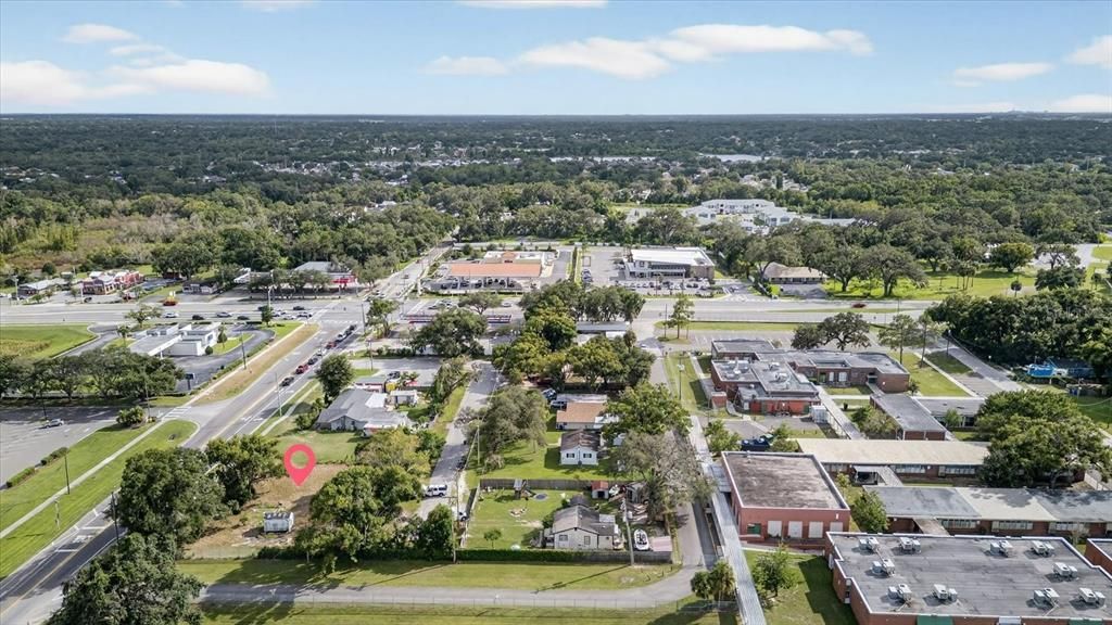 На продажу: $365,000 (0.34 acres)