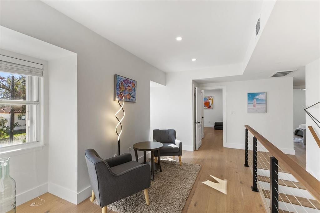 出租: $9,750 (4 贝兹, 4 浴室, 4024 平方英尺)