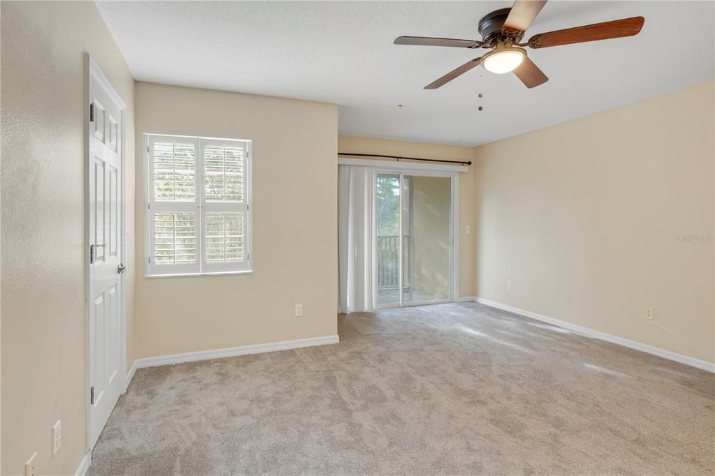 En Venta: $304,000 (3 camas, 2 baños, 1553 Pies cuadrados)