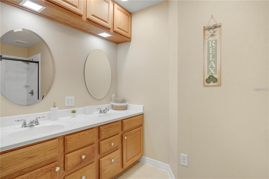 En Venta: $304,000 (3 camas, 2 baños, 1553 Pies cuadrados)